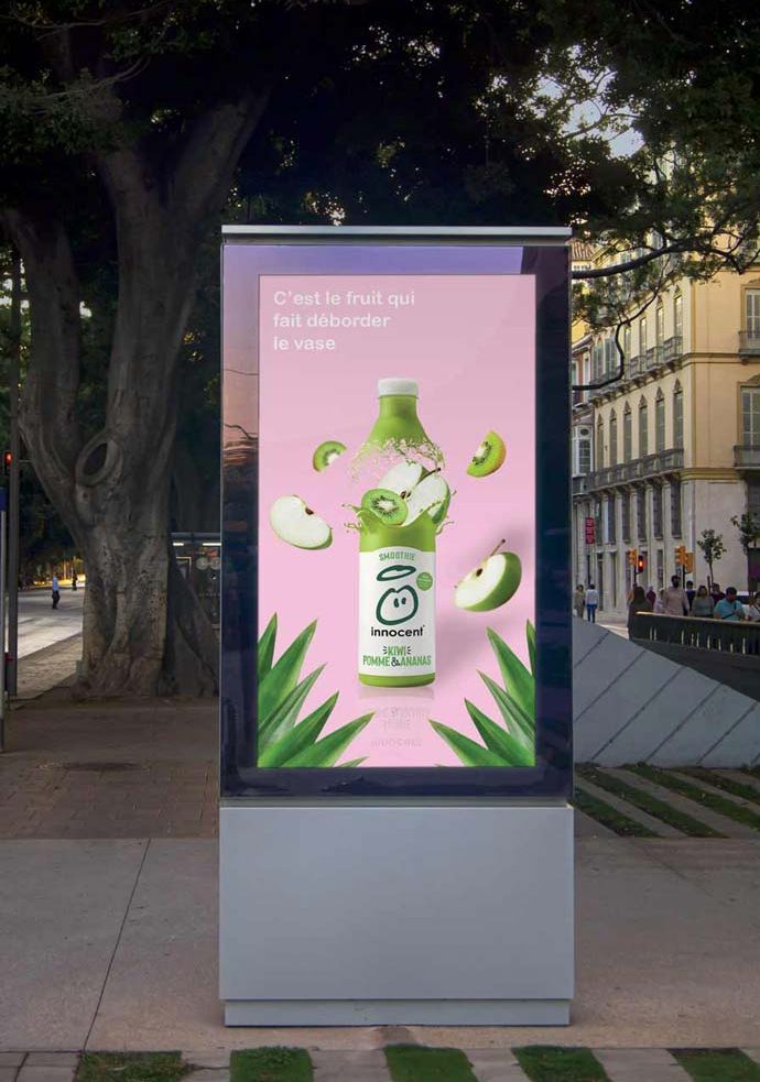 Jus de fruit Innocent sur panneau publicitaire